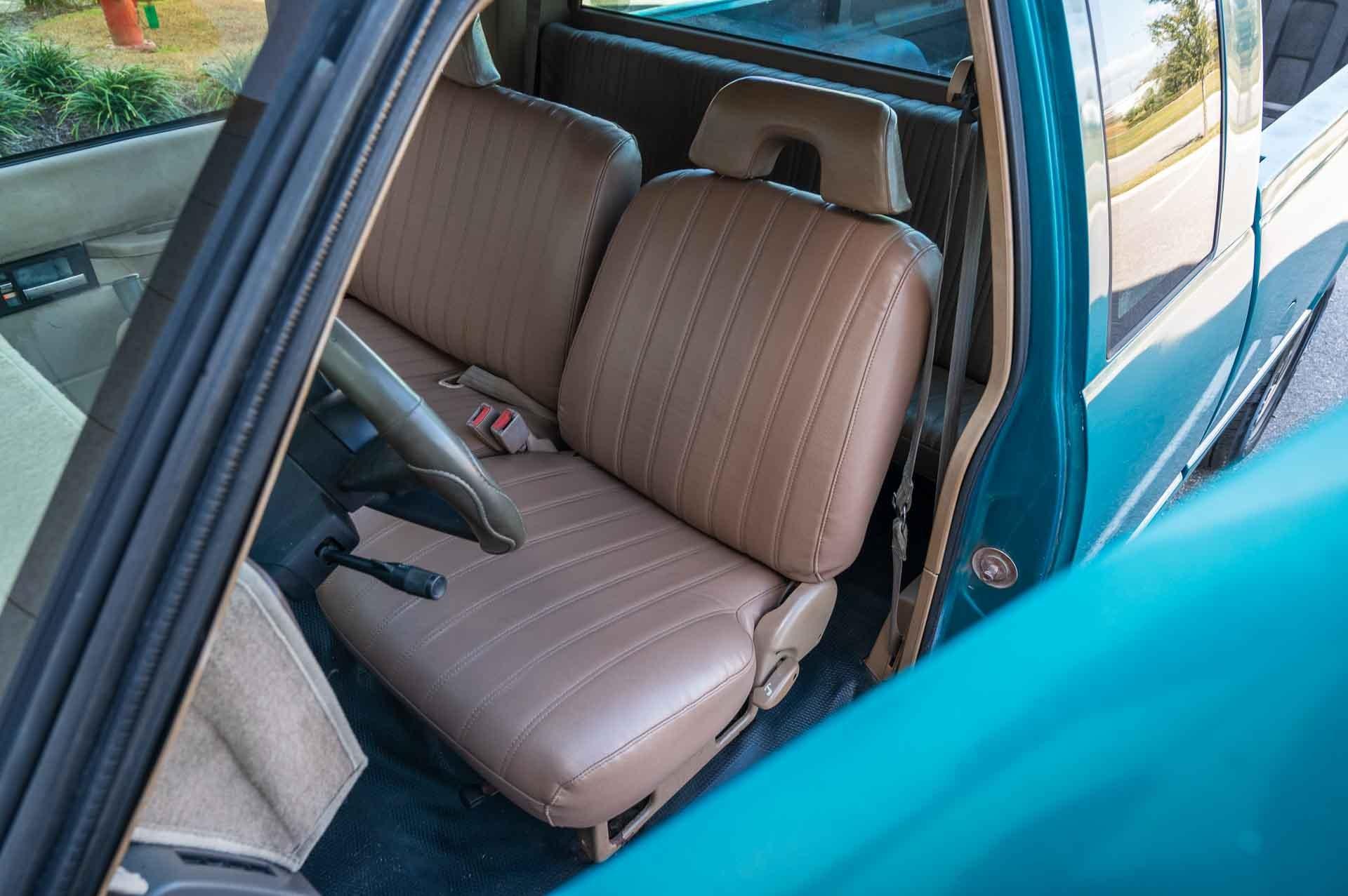 1993 Chevrolet RSX C2500 Silverado photo