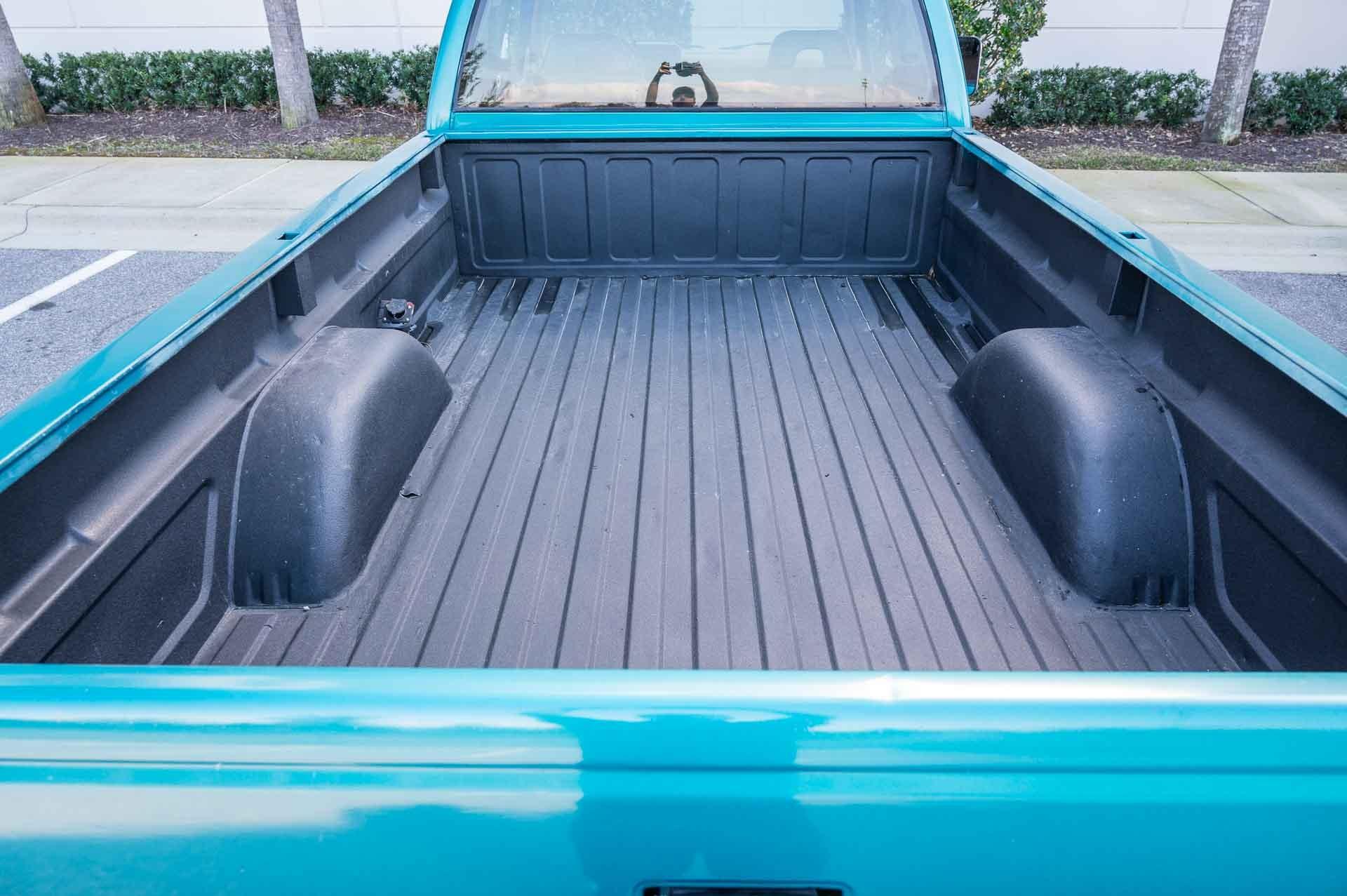 1993 Chevrolet RSX C2500 Silverado photo