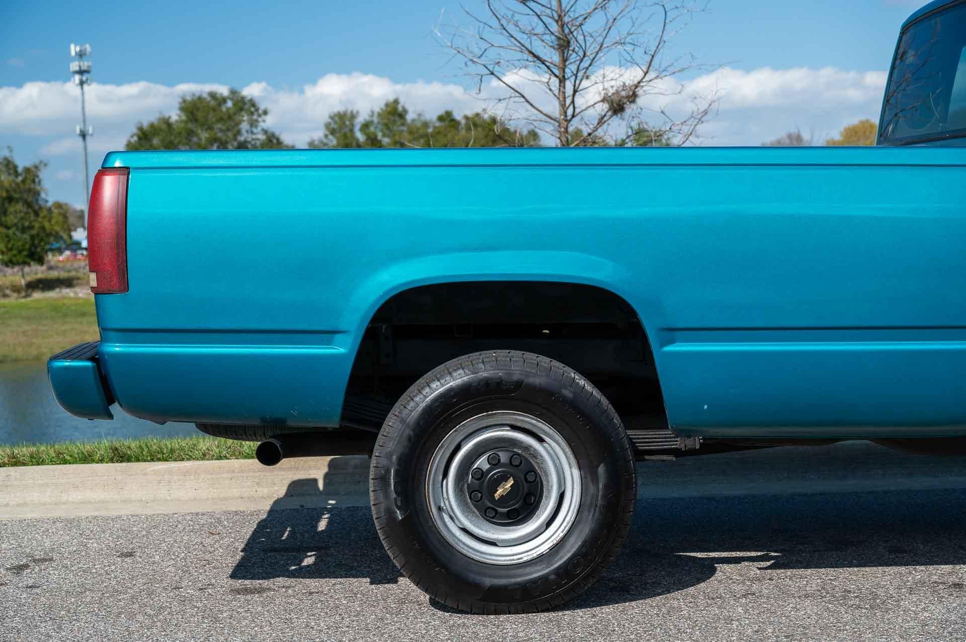 1993 Chevrolet RSX C2500 Silverado photo