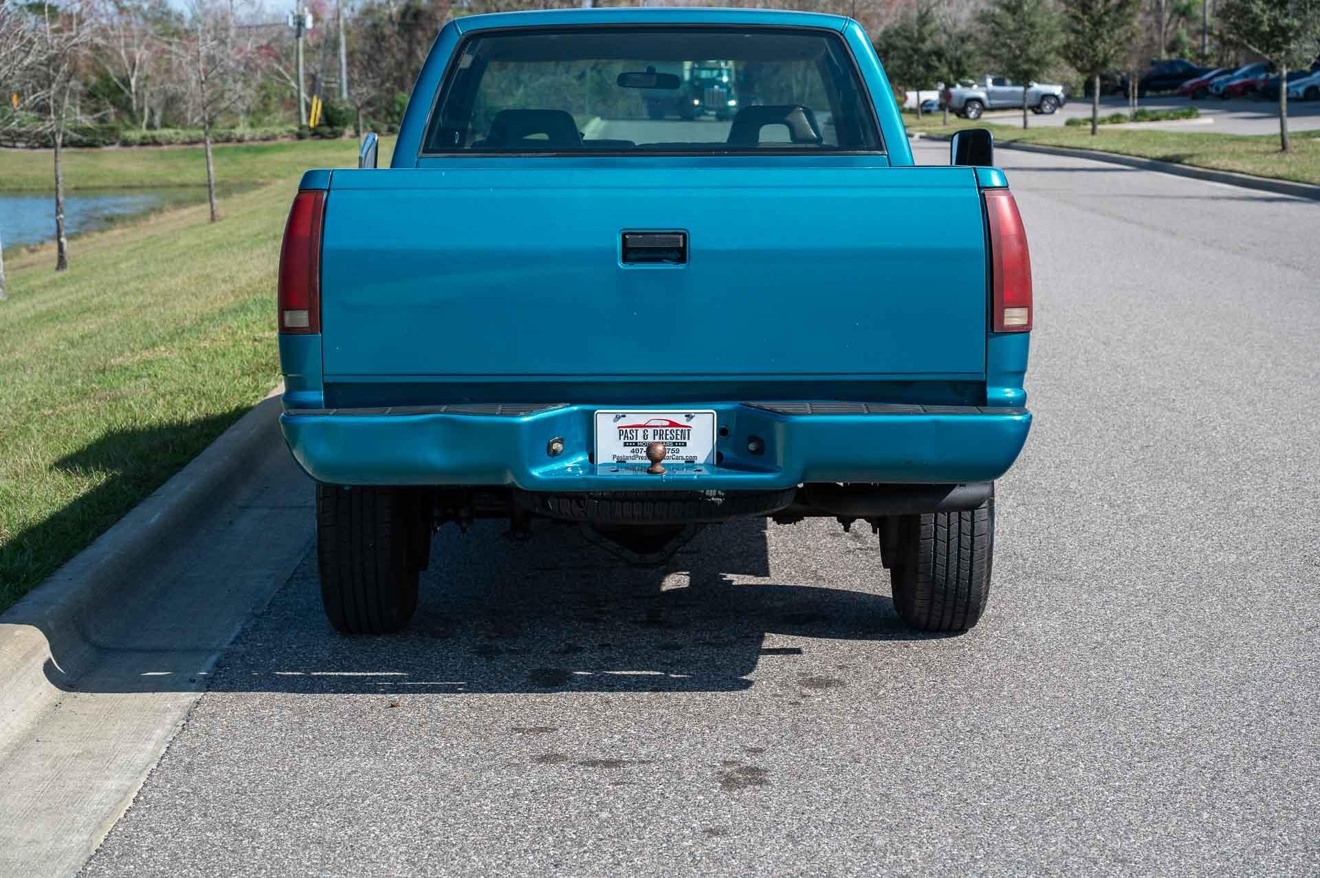 1993 Chevrolet RSX C2500 Silverado photo