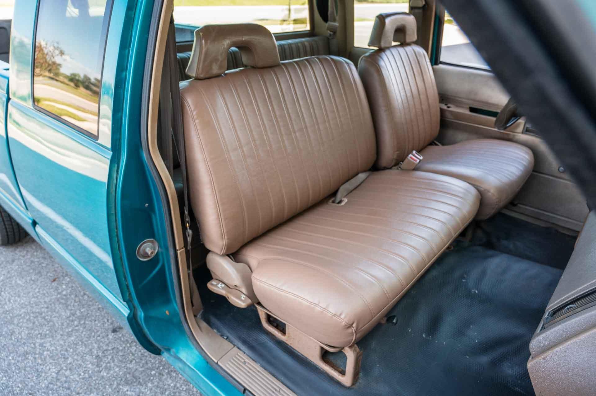 1993 Chevrolet RSX C2500 Silverado photo