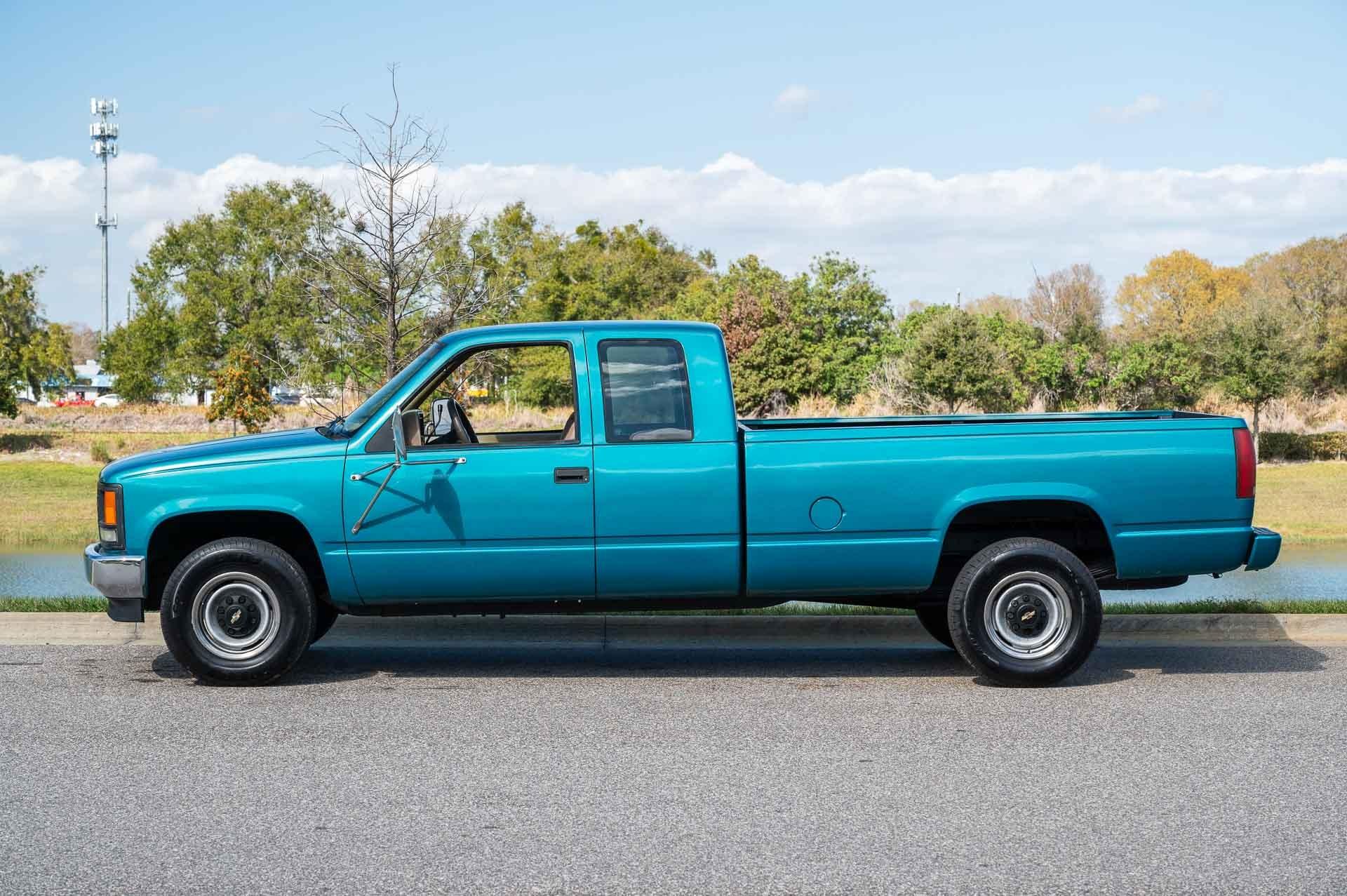 1993 Chevrolet RSX C2500 Silverado photo