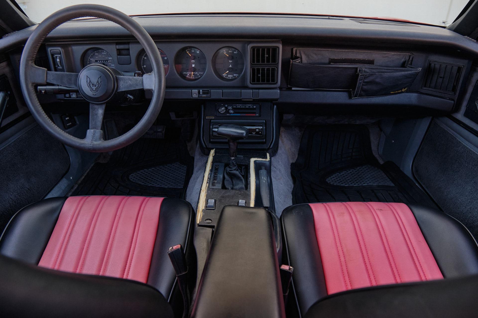 1986 Pontiac Firebird Trans Am photo