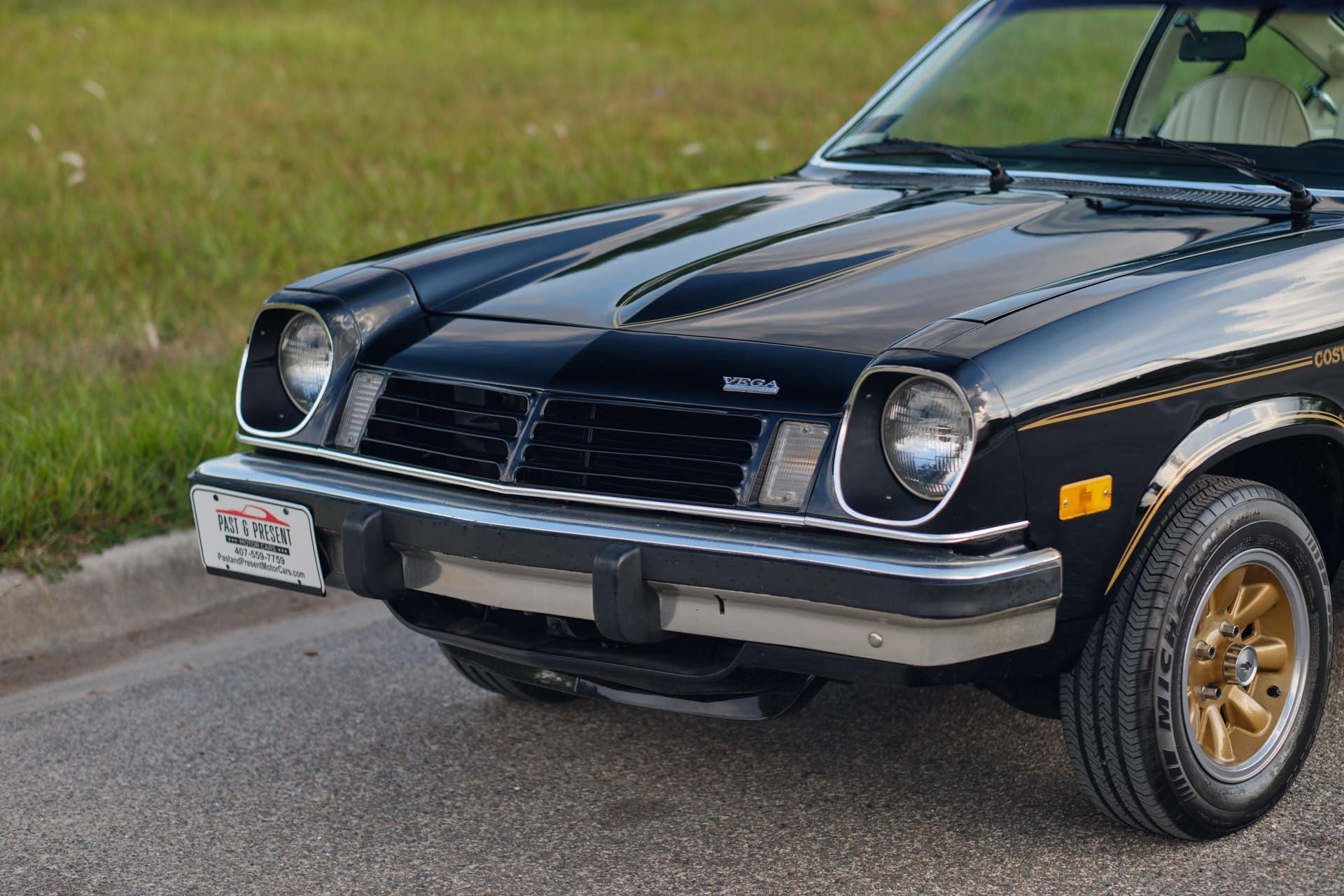 1975 Ford Mustang GLX photo
