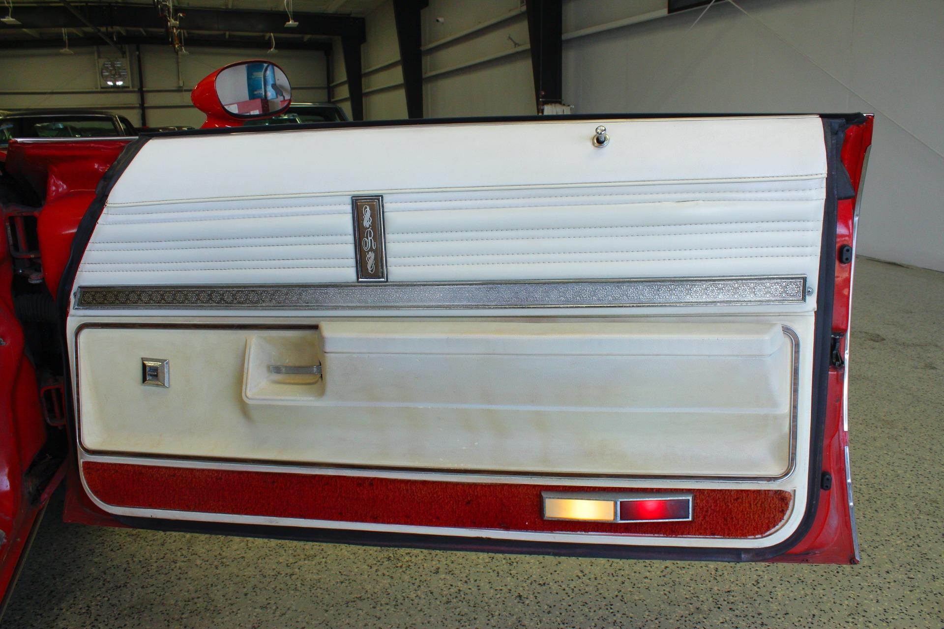 1975 Oldsmobile 88 - $29,975