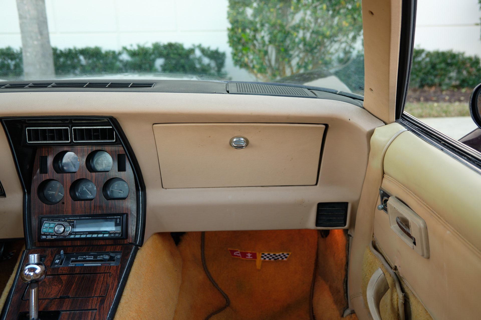 1980 Chevrolet Corvette V8, Automatic photo