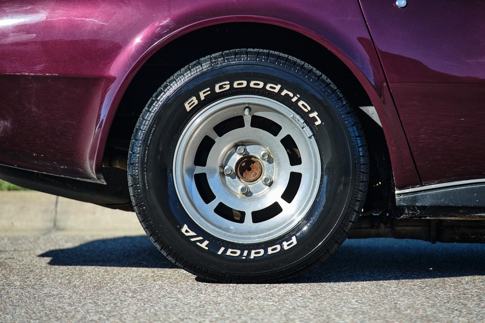 1980 Chevrolet Corvette V8, Automatic photo