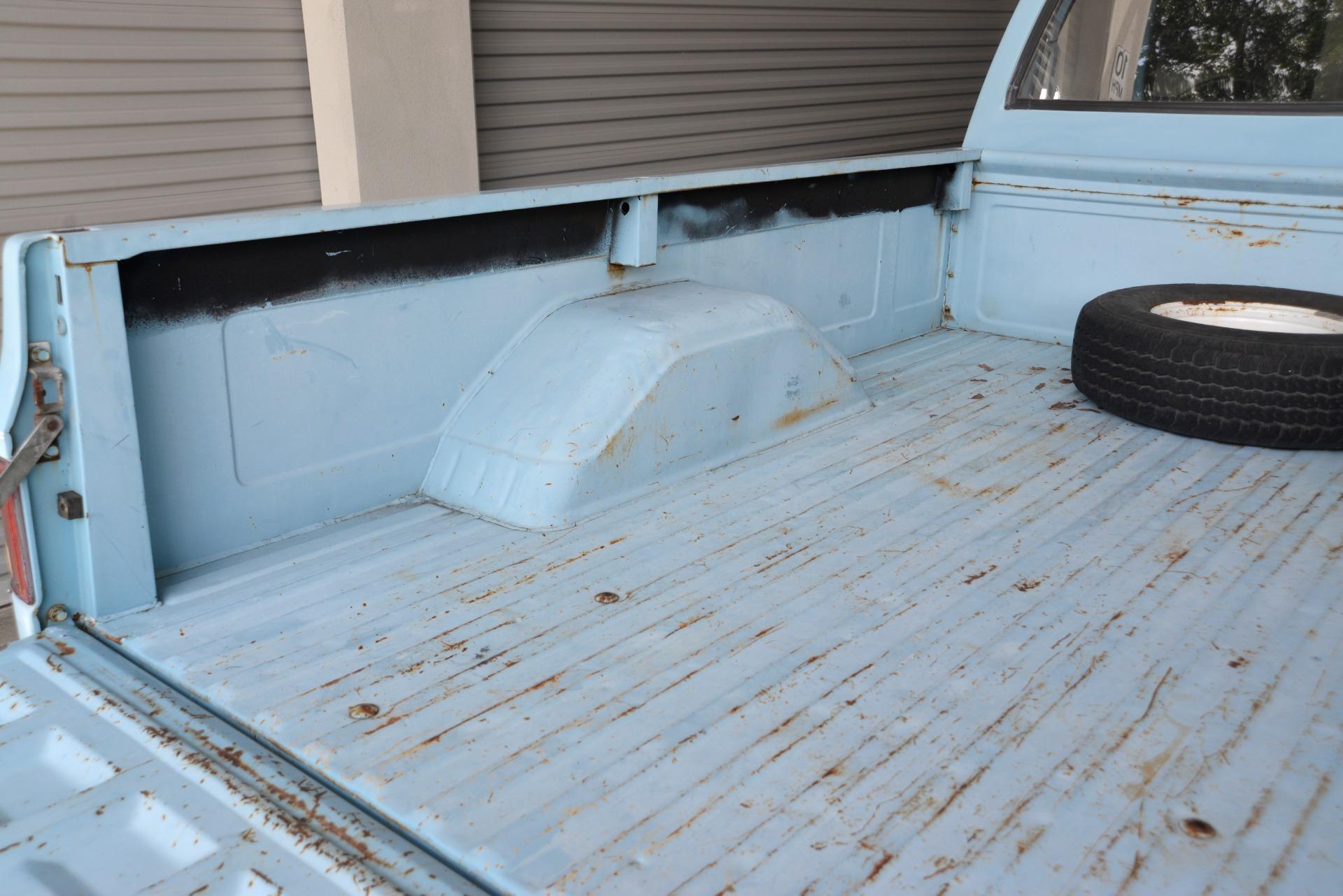 1976 Chevrolet C10 - $15,976