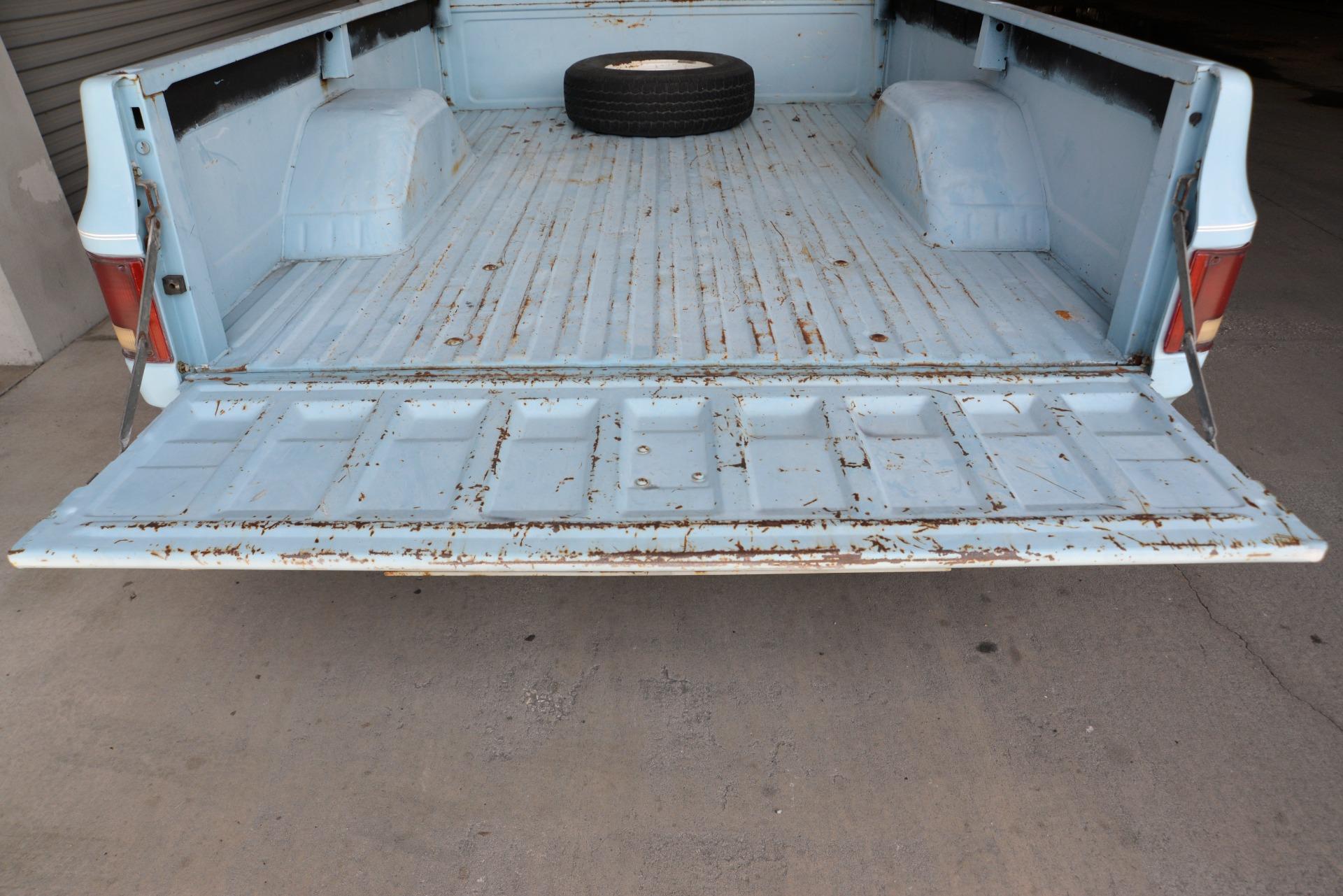 1976 Chevrolet C10 - $15,976