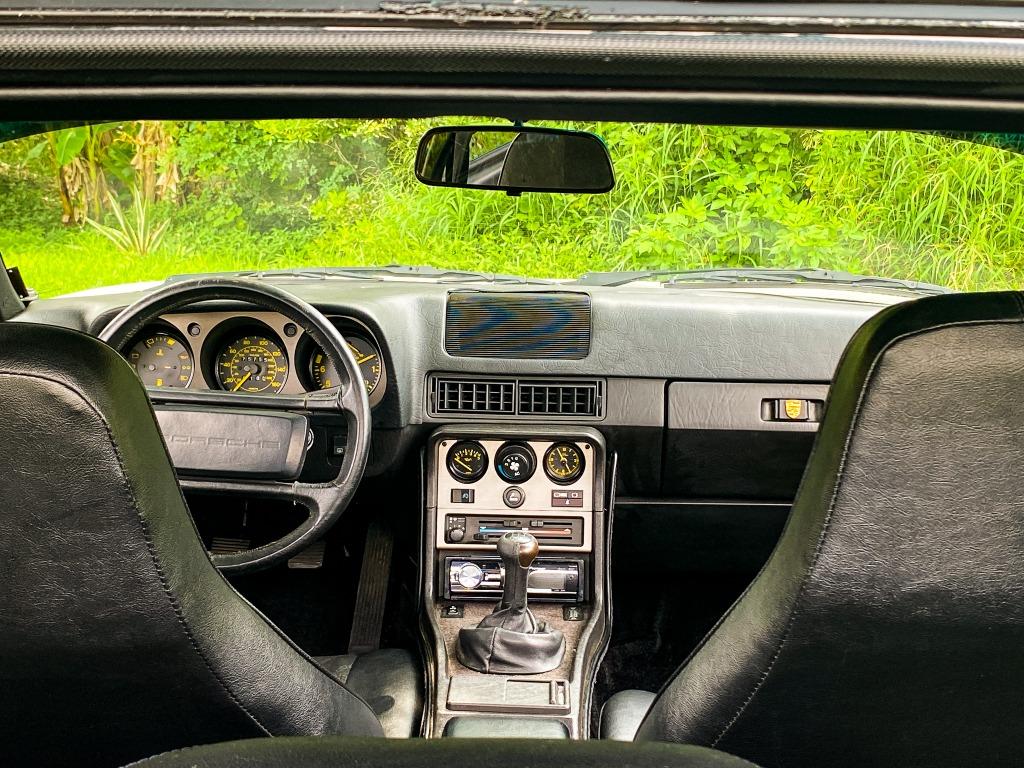 1984 PORSCHE 944 Coupe - $28,984