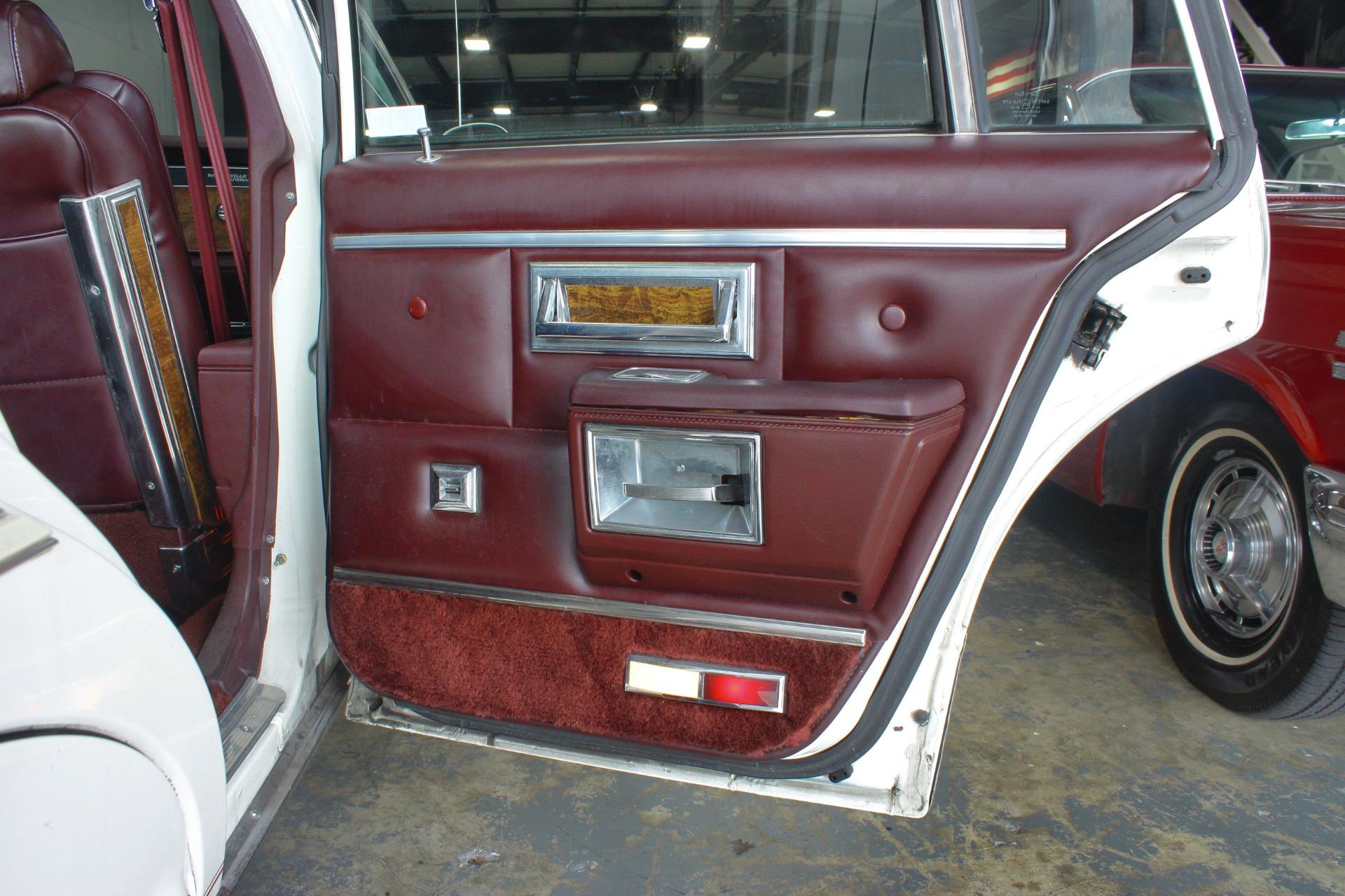 1980 Pontiac Bonneville - $13,980