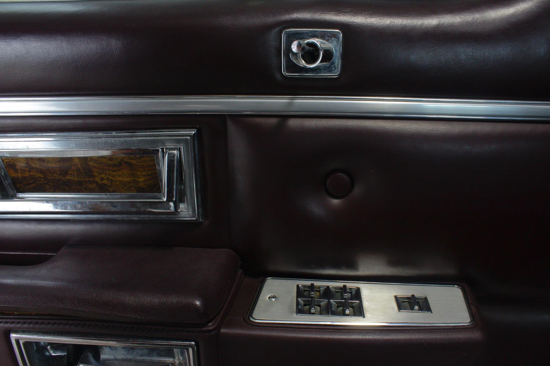 1980 Pontiac Bonneville - $13,980