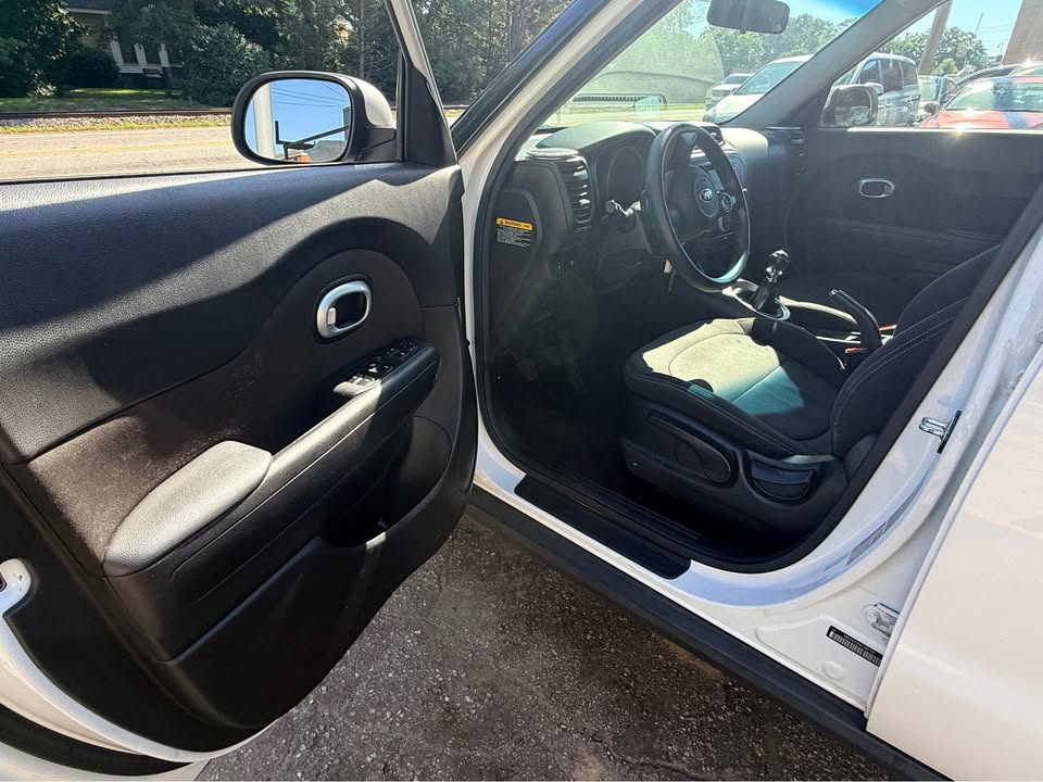 2016 Kia Soul - $6,500