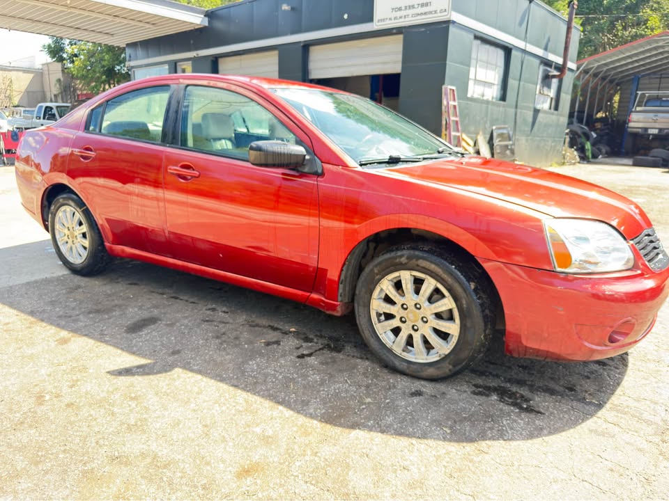 2008 Mitsubishi Galant - $3,500