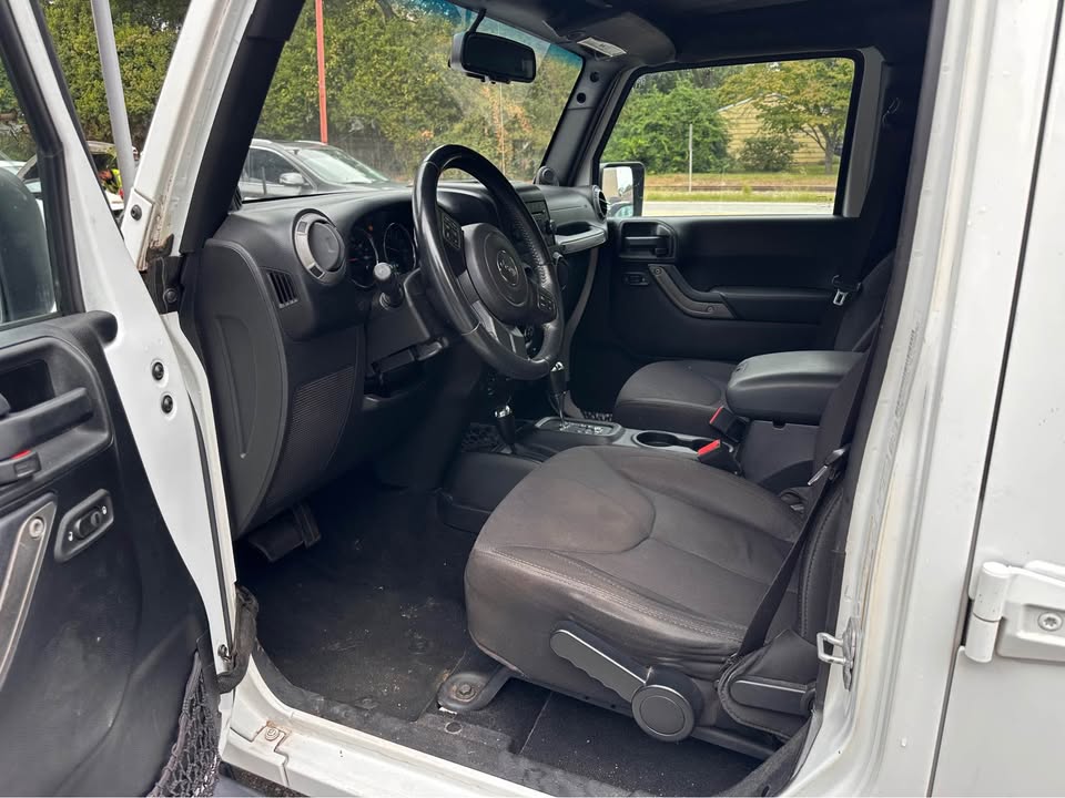 2012 Jeep Wrangler - $10,500