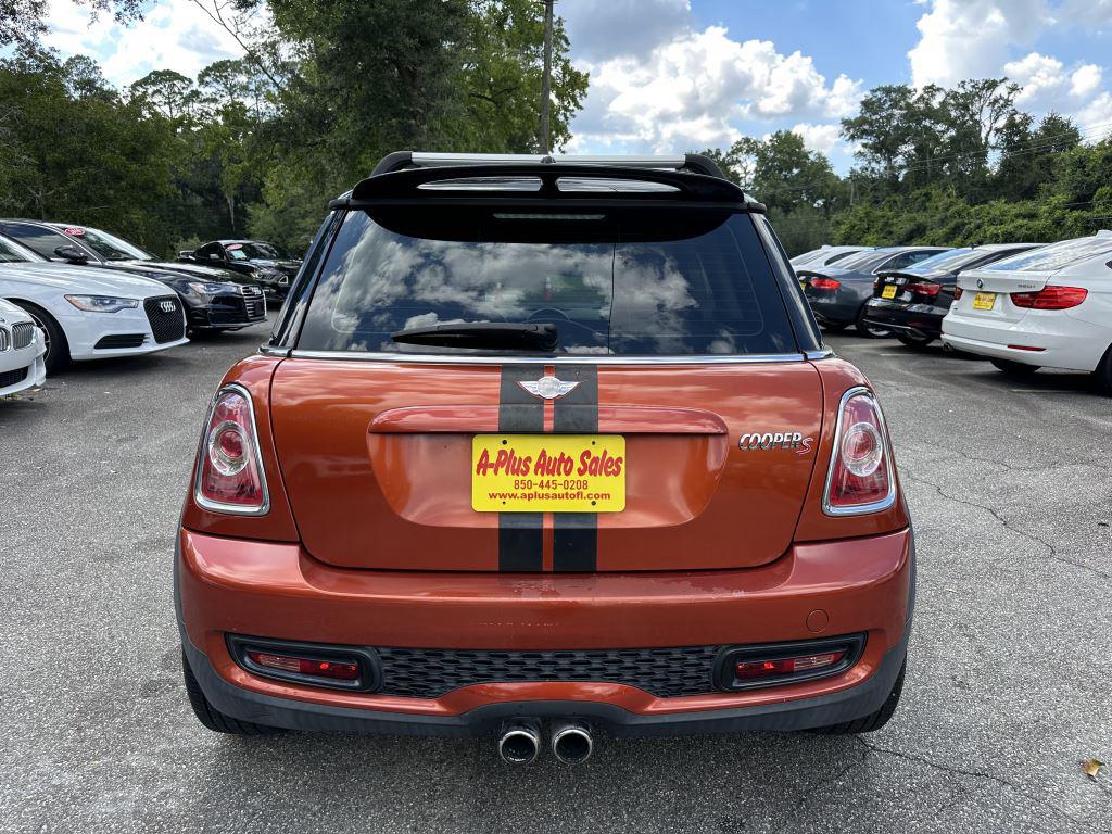 2013 MINI Cooper S photo