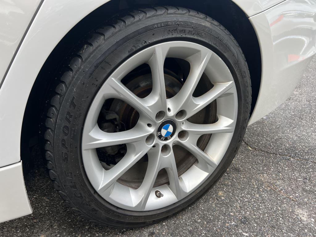 2014 BMW MDX 320i photo