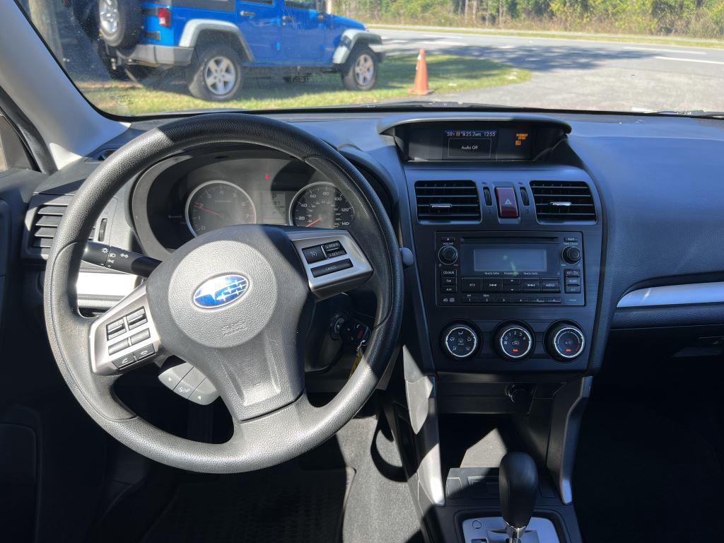 2015 Subaru Forester 2.5i photo
