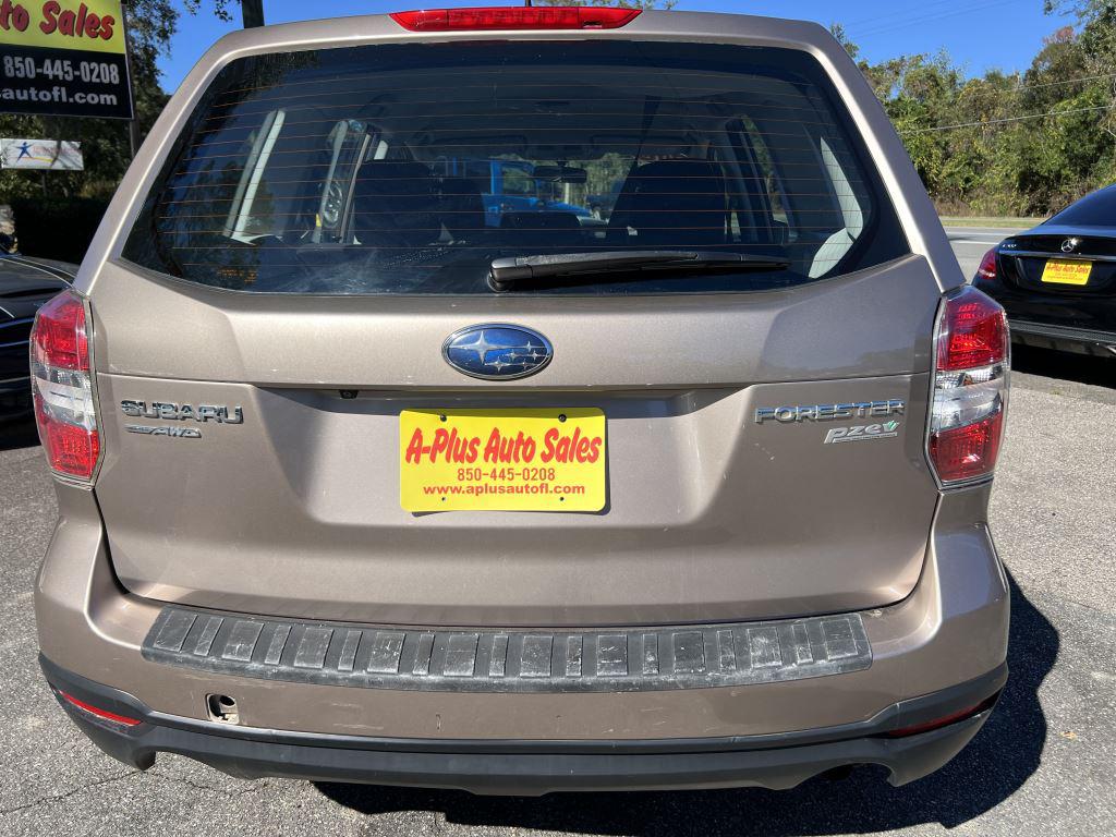 2015 Subaru Forester 2.5i photo