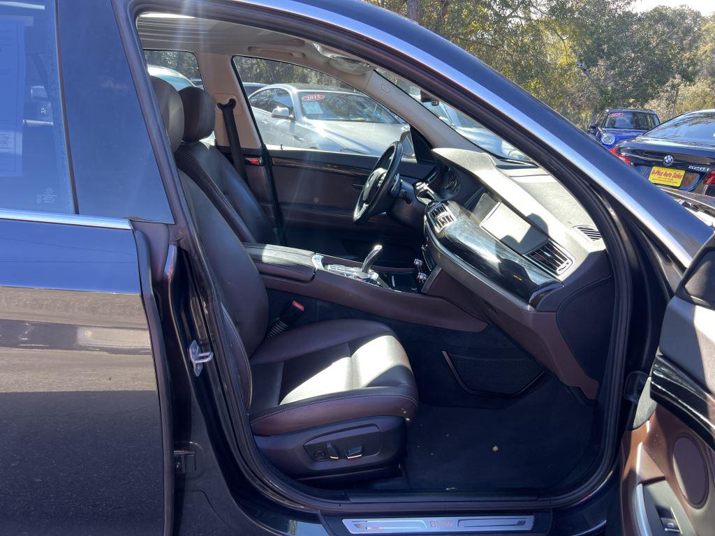 2016 BMW 5-Series  photo