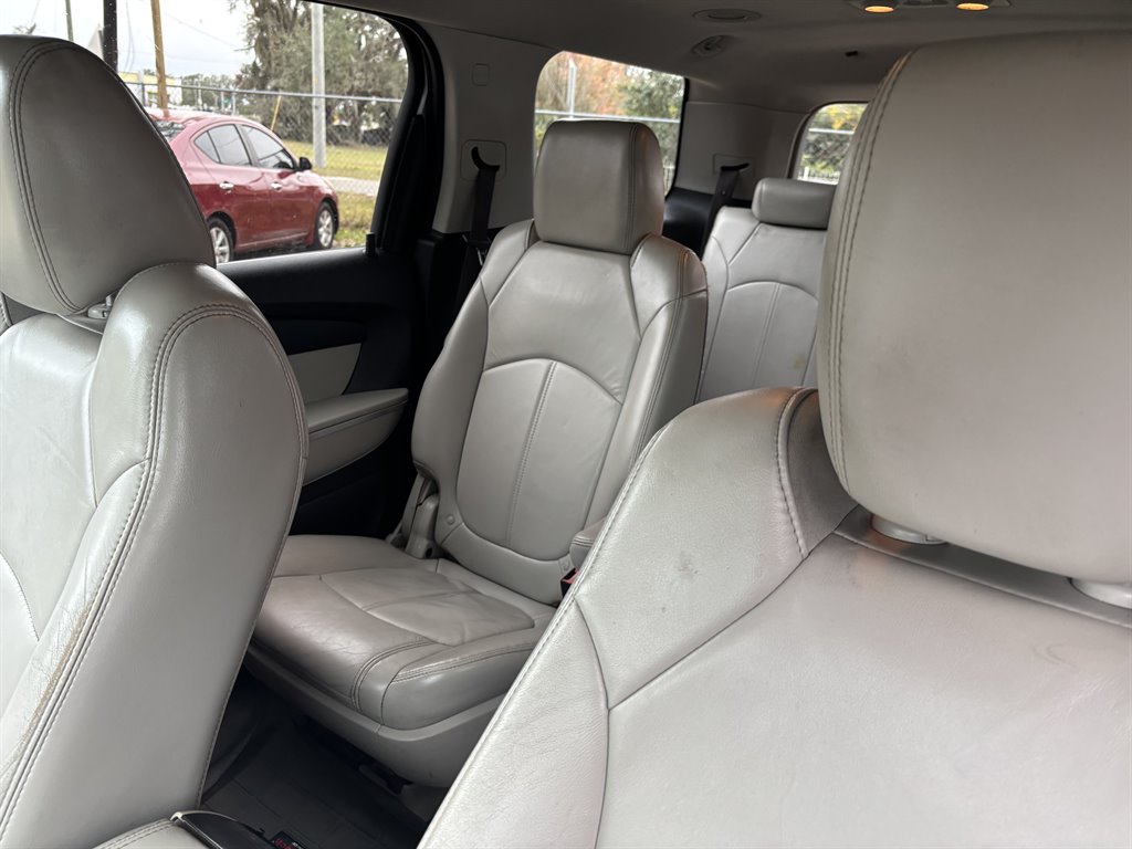 2012 GMC Acadia SLT-2 photo
