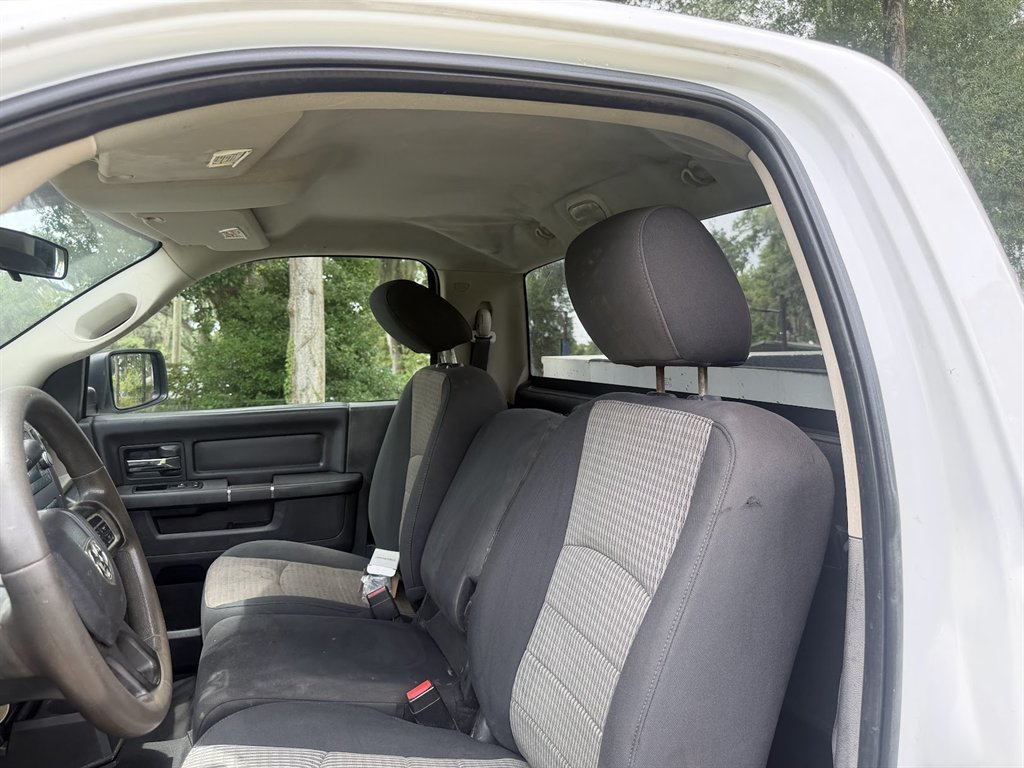 2012 Dodge Ram Chassis Cab - $12,500