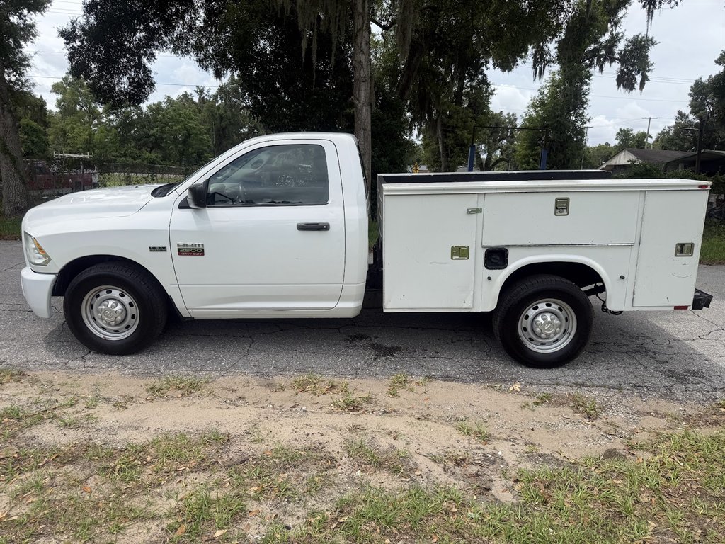 2012 Dodge Ram Chassis Cab - $12,500