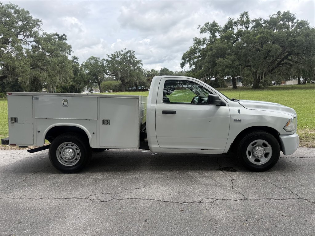 2012 Dodge Ram Chassis Cab - $12,500