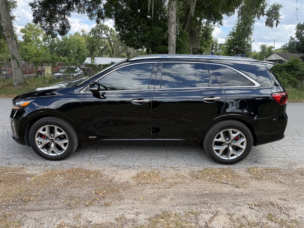 2019 Kia Sorento - $18,999