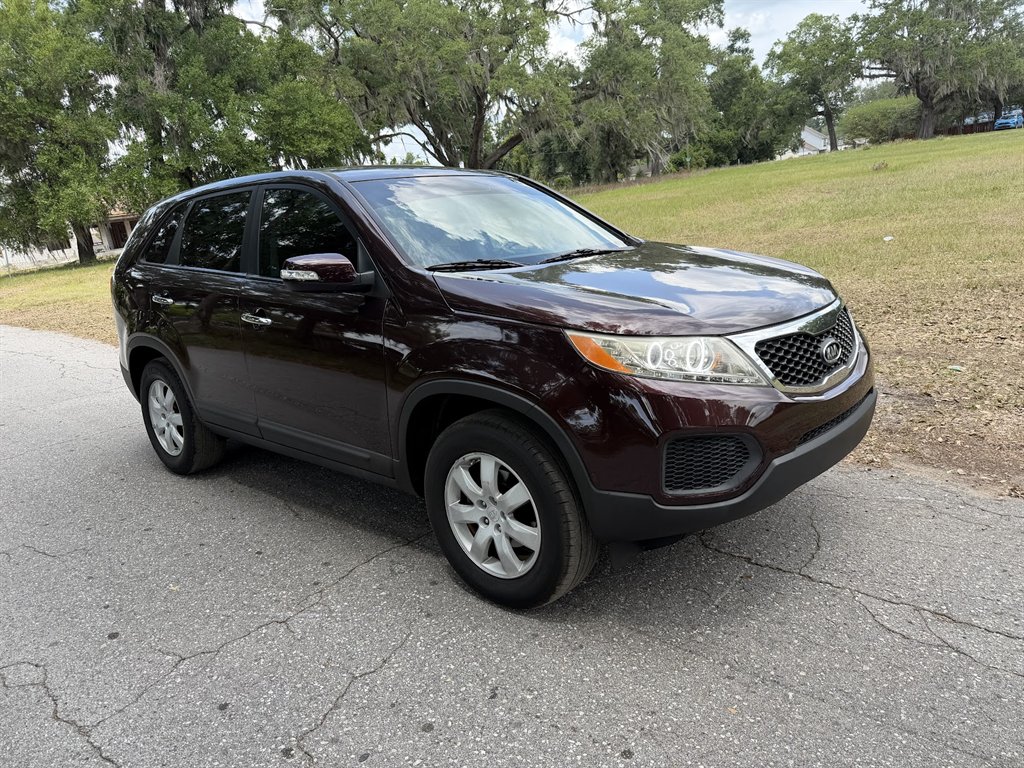 2012 Kia Sorento - $9,999