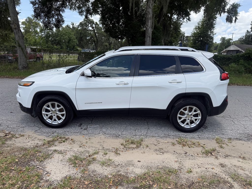 2016 Jeep Cherokee - $13,299