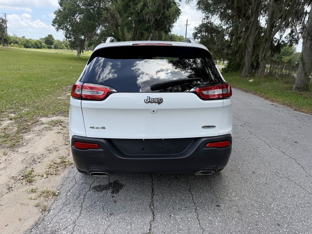 2016 Jeep Cherokee - $13,299