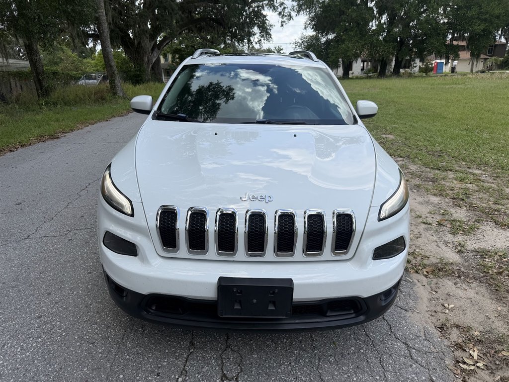 2016 Jeep Cherokee - $13,299