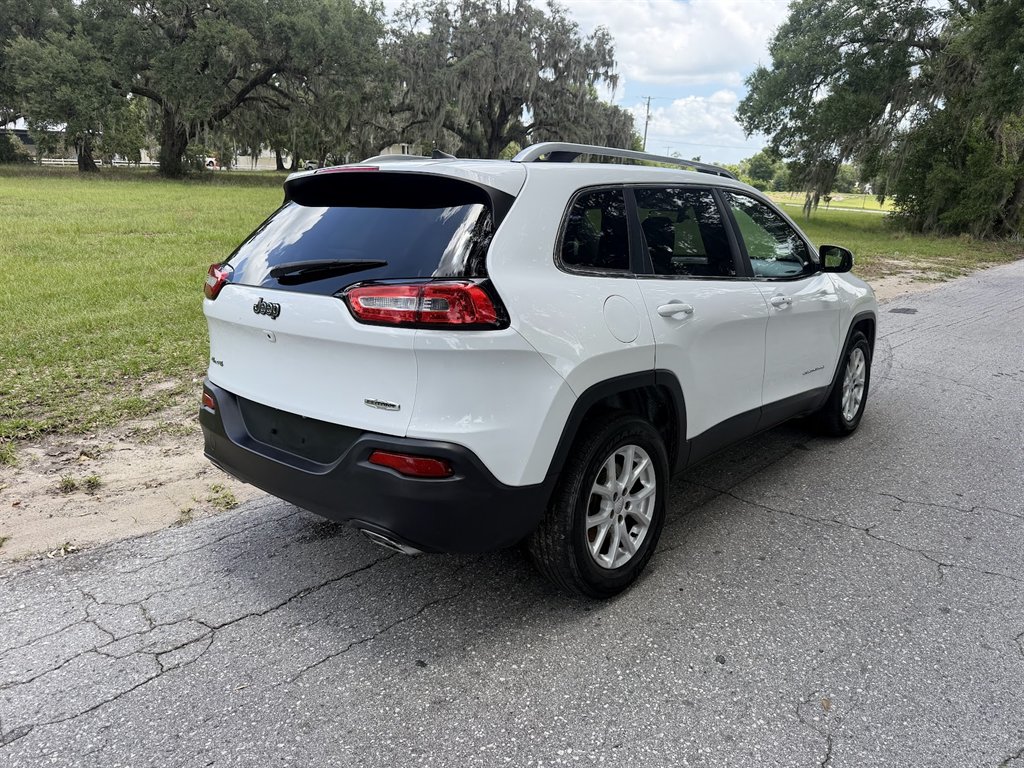 2016 Jeep Cherokee - $13,299