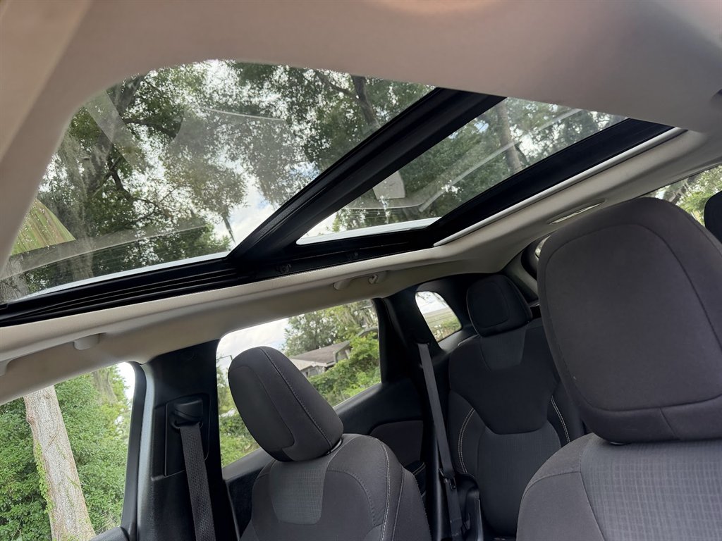 2016 Jeep Cherokee - $13,299