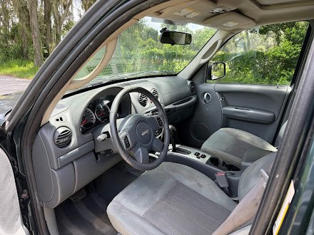 2005 Jeep Liberty - $6,999