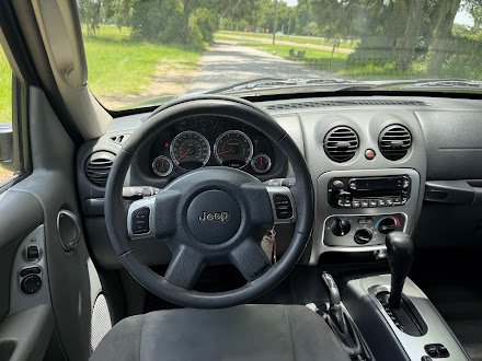 2005 Jeep Liberty - $6,999