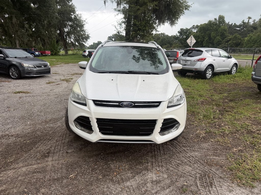 2014 Ford Escape - $8,999
