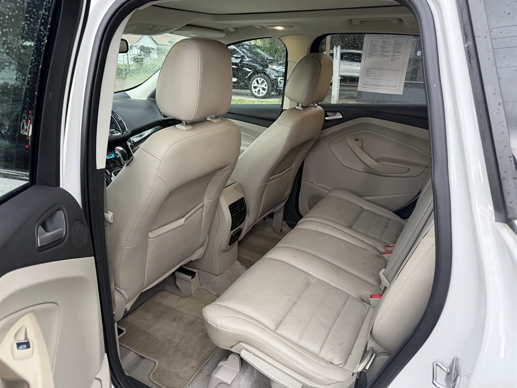 2014 Ford Escape - $8,999