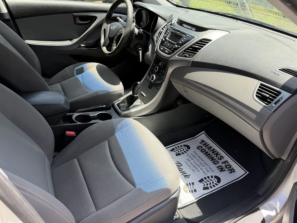 2014 Hyundai Elantra - $4,999