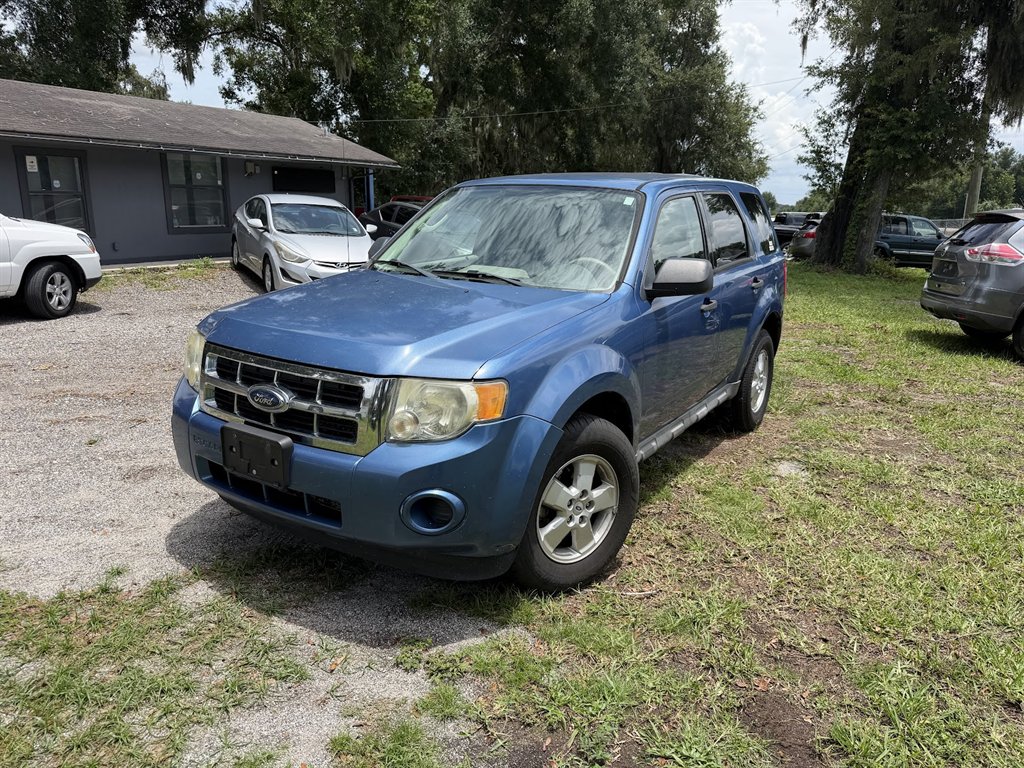 2009 Ford Escape - $4,999
