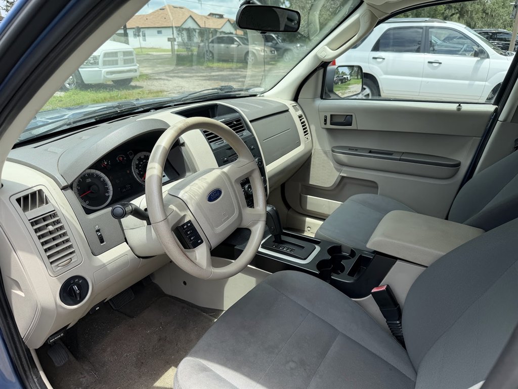 2009 Ford Escape - $4,999