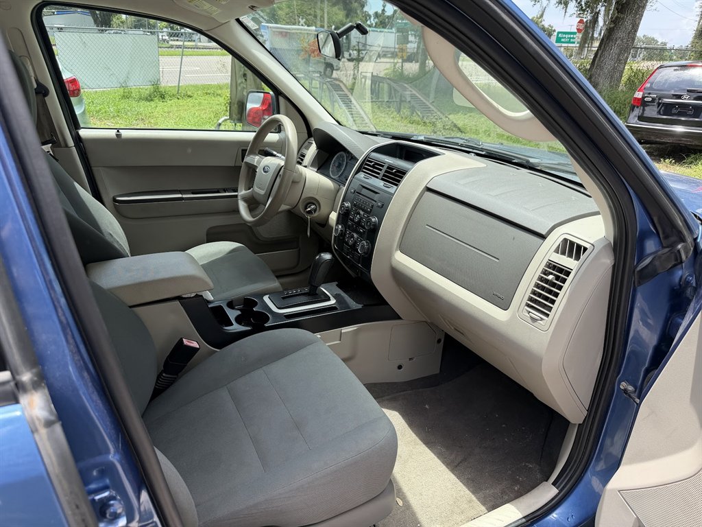 2009 Ford Escape - $4,999