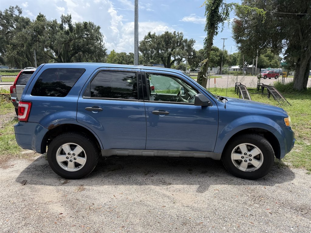 2009 Ford Escape - $4,999