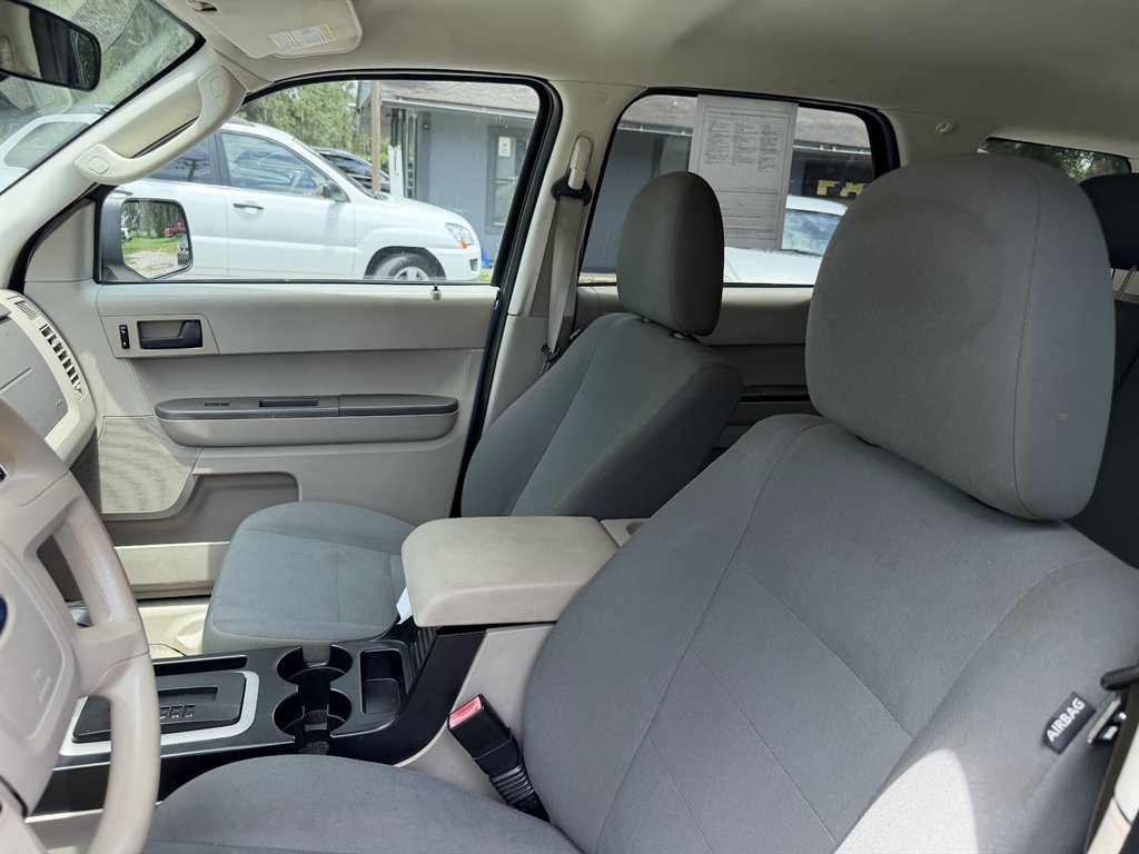 2009 Ford Escape - $4,999