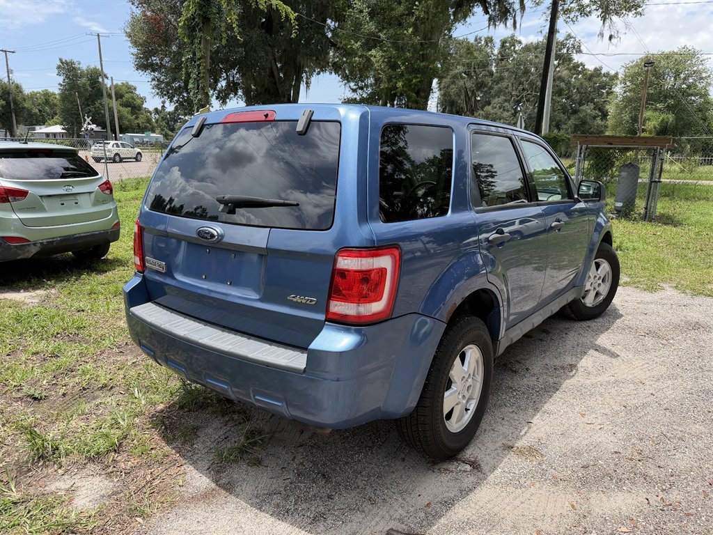 2009 Ford Escape - $4,999