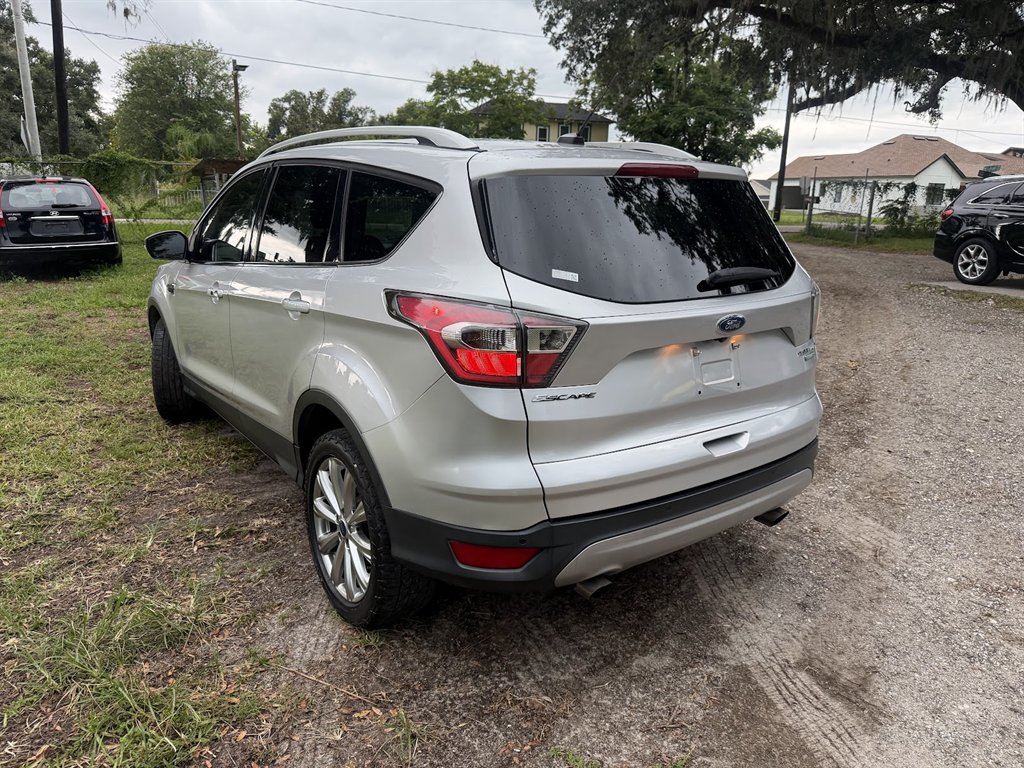 2017 Ford Escape - $7,999