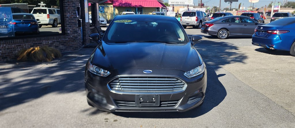 2015 Ford Fusion SE photo