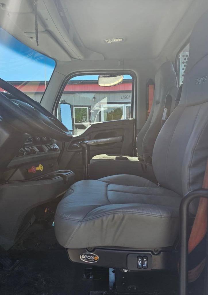 2019 Kenworth T680 - $29,995
