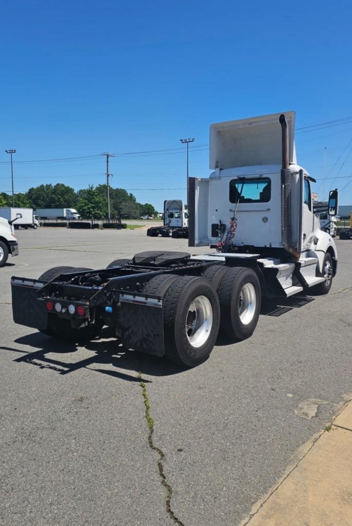 2019 Kenworth T680 - $29,995